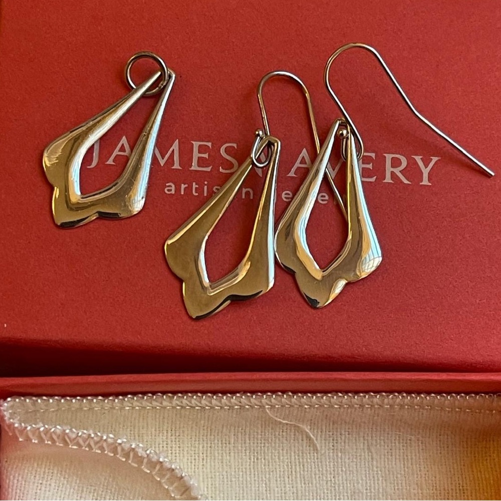 James Avery fleuree ear hooks pendant set